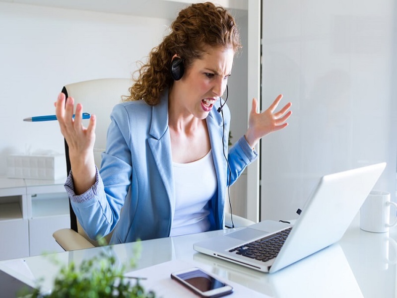 Bộ phận chăm sóc khách hàng thường đối mặt với nhiều tình huống khó khăn và thách thức