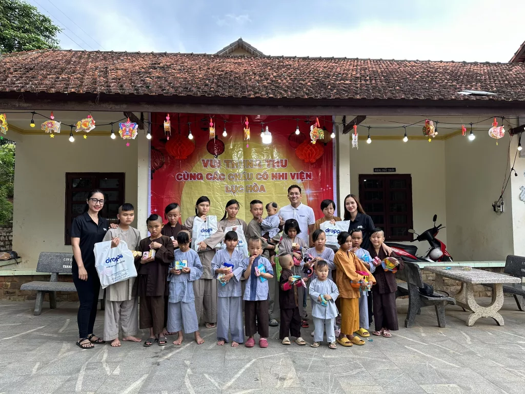 Droppii và chuyến đi "Trung thu cho em" trao tặng 576 phần quà cho các em nhỏ