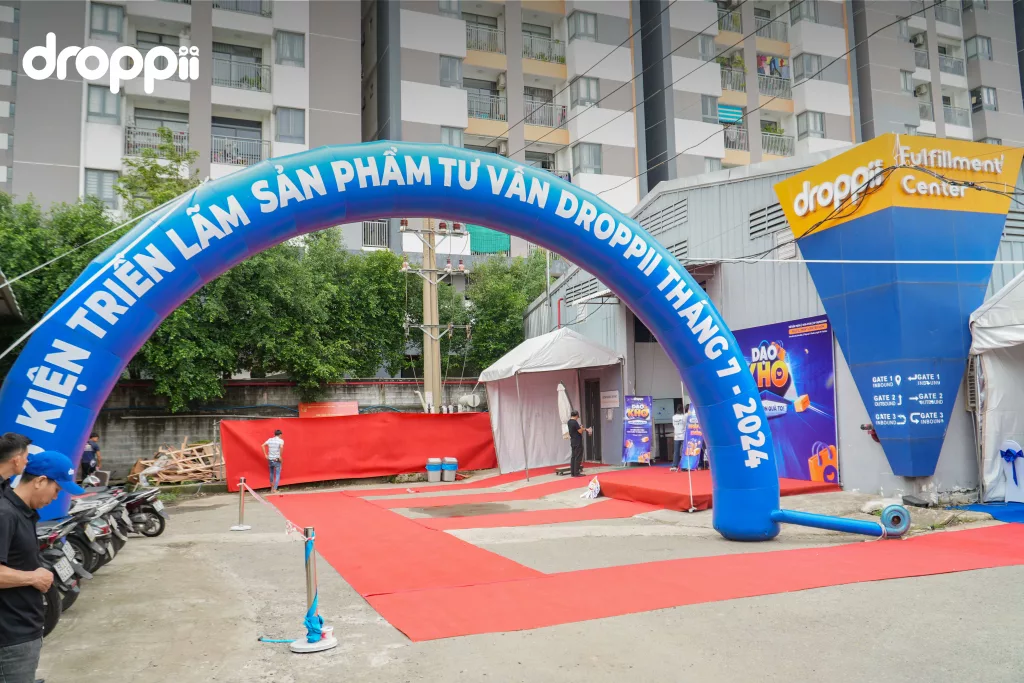 Droppii tổ chức sự kiện "Dạo kho - Hốt trọn quà to" hoành tráng với 3000+ lượt khách tham dự